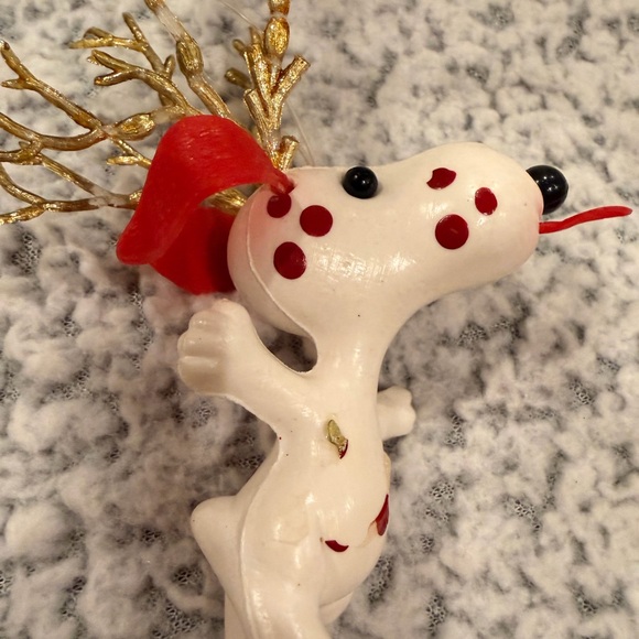 HTF Vintage Red White Snoopy Reindeer Christmas Ornament Sticking Tongue Out - Picture 7 of 14